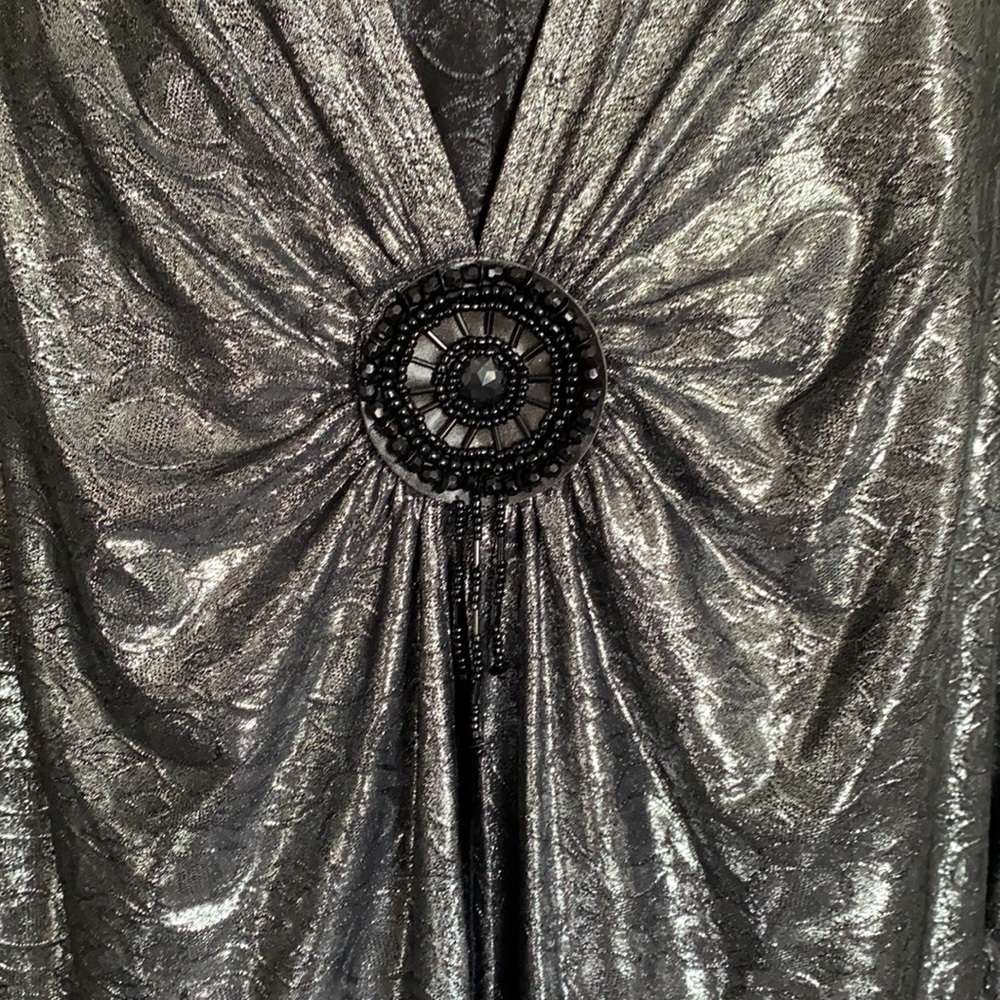 Silver tunic - Picture 2 of 12